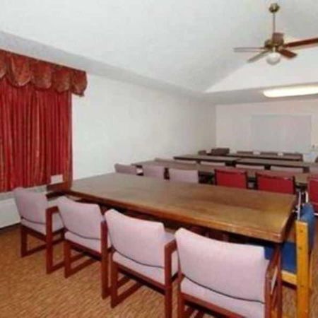 Econo Lodge At Nasa Уэбстер Удобства фото